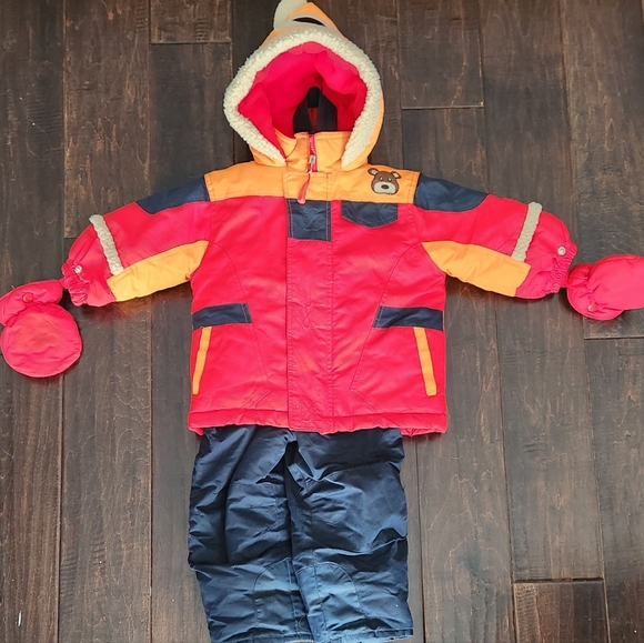 Boys 18m snow suit - Picture 3 of 3
